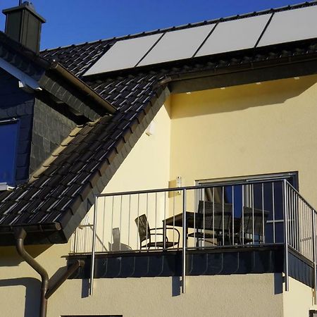 Apartamento Rieslingstube Bei Britta & Joachim Undenheim Exterior foto