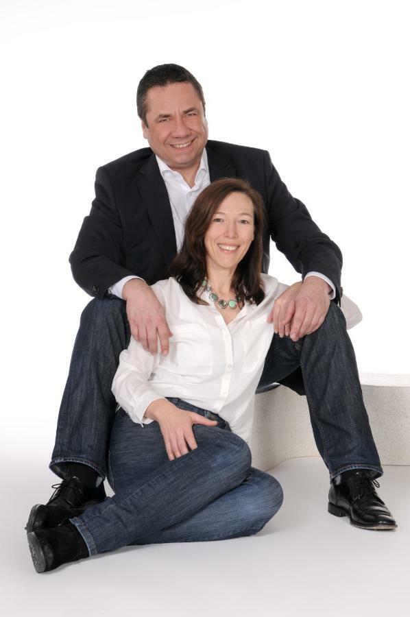 Apartamento Rieslingstube Bei Britta & Joachim Undenheim Exterior foto